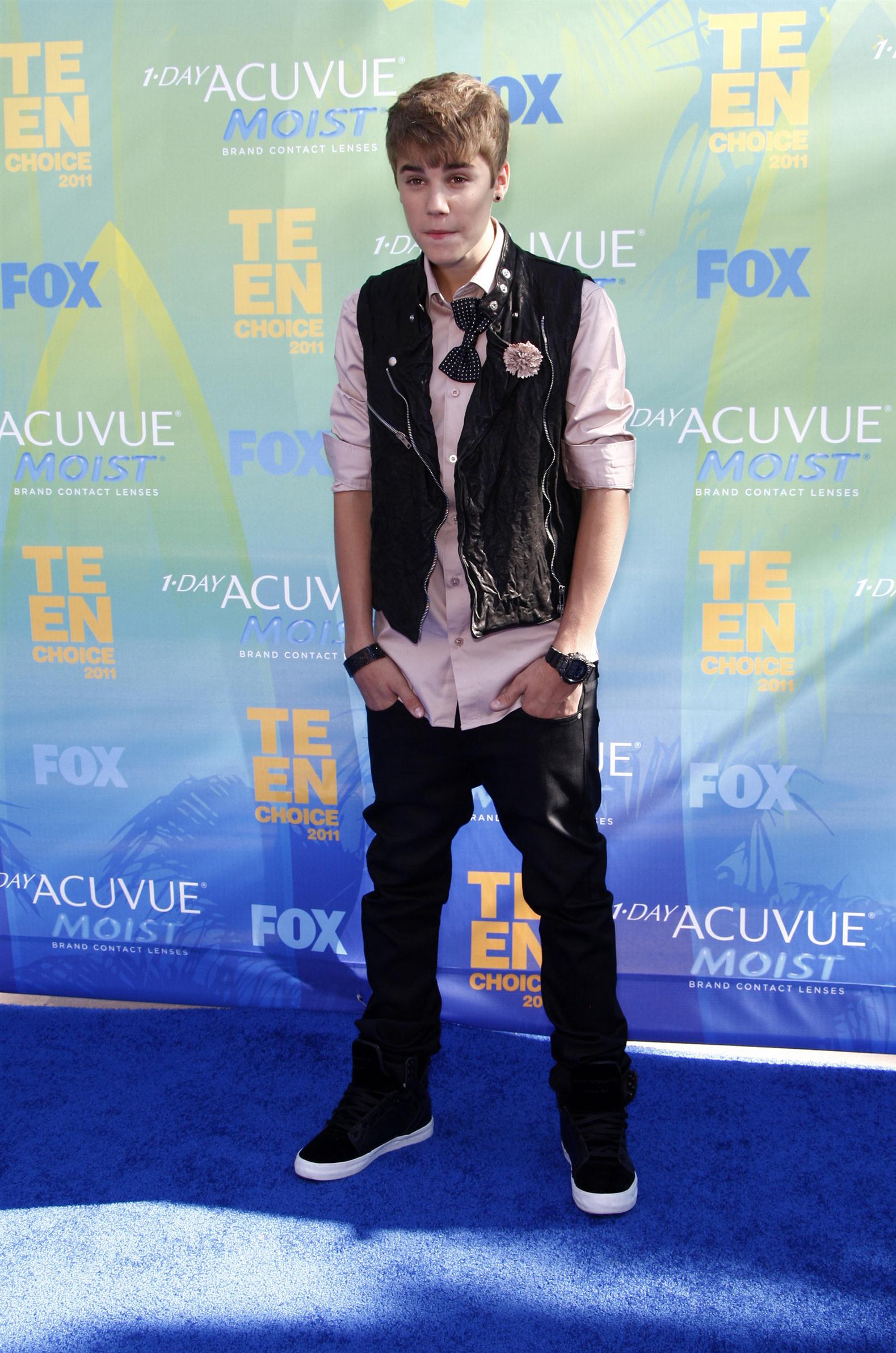 Justin Bieber at Teen Choice Awards 2011 photos | Picture 59048